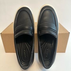 Women’s Vince Ghita Slip On Sneaker Black Size 8